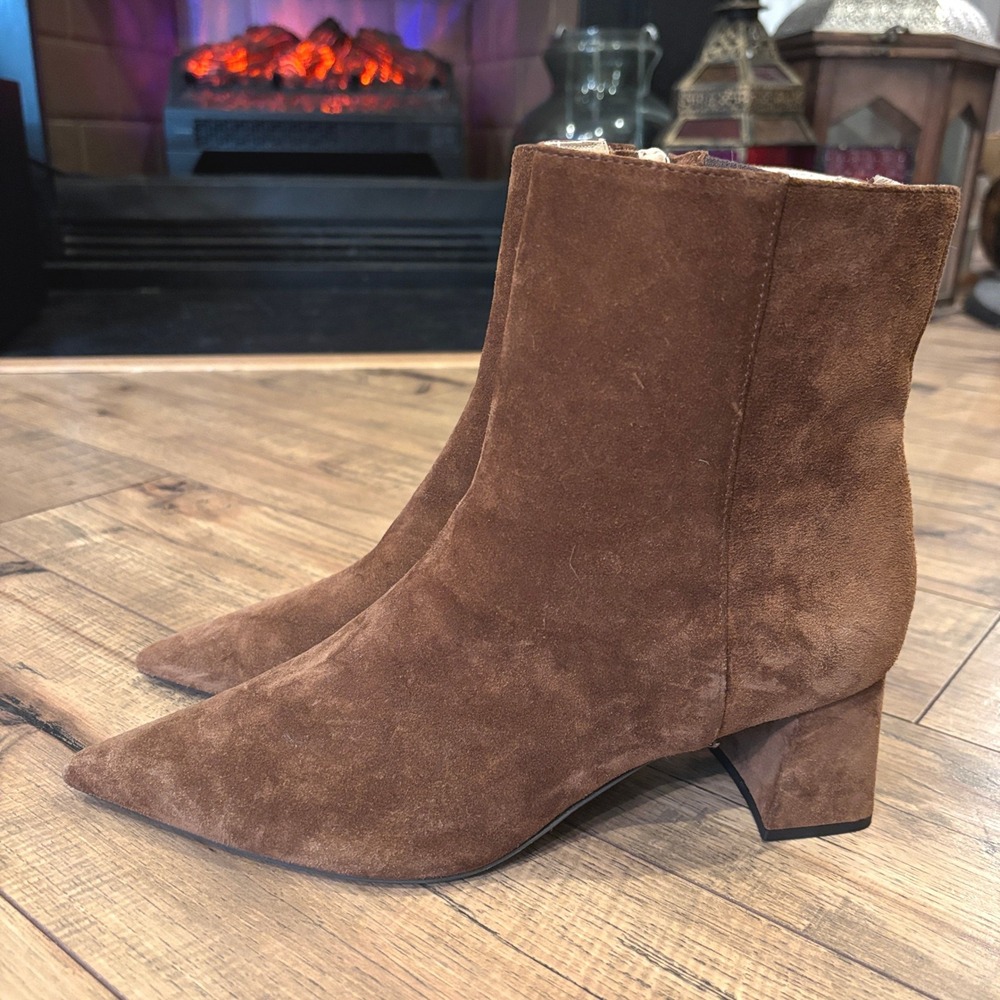 AGL Pointed Toe Brown Suede Ankle Boots Size Zip Block Heel Booties Size 40.5